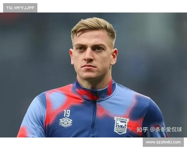 曼城7号神秘背后从锋线到防线的转型之路与荣耀重生